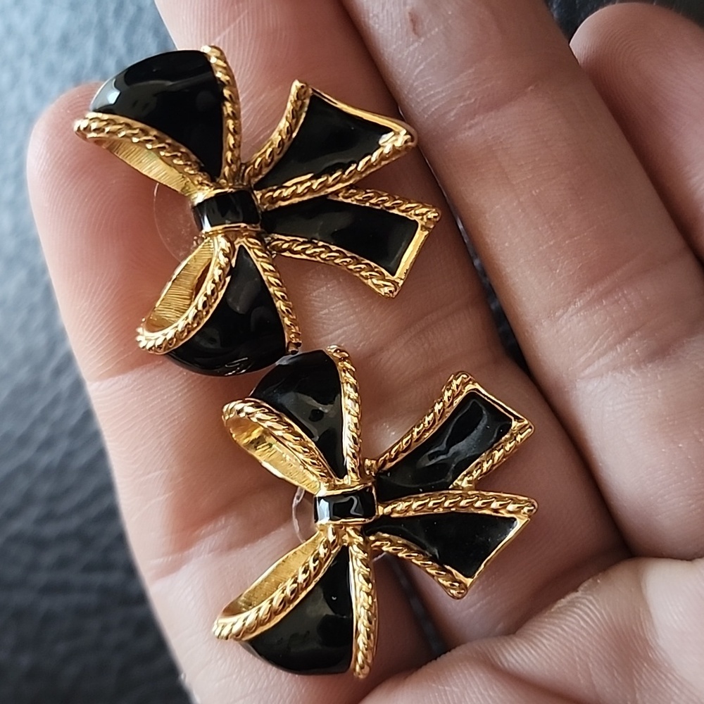 Vtg Kenneth Jay Lane For Avon Earrings - image 2